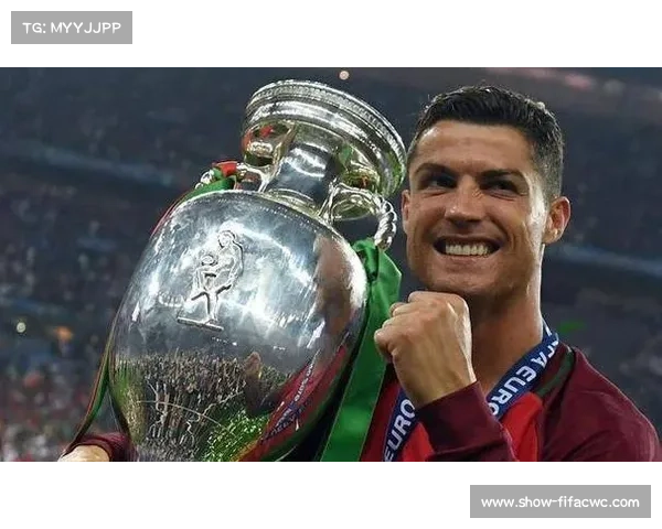 40岁C罗成为欧洲足坛首位国家队进三球高龄射手创历史新纪录